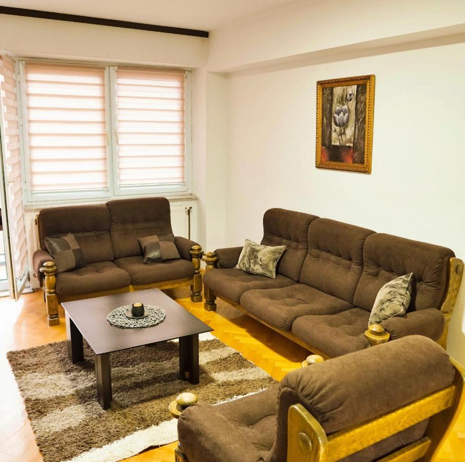 Vijecnica View 2Bdr Apartment With Balcony - Best Location Σαράγεβο Εξωτερικό φωτογραφία